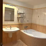 Апартаменти Nerudova *