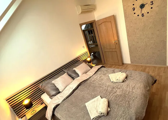 Nerudova Apartament *