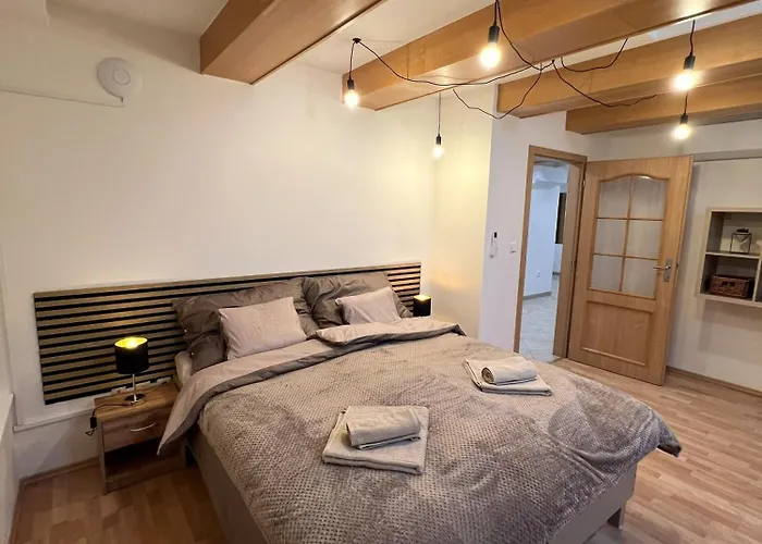 Nerudova Apartament *